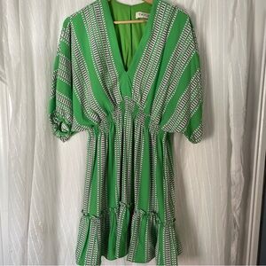 Taylor Dress Women’s 8 Smocked Waist Fit & Flare Green Black Flouncy Midi Spring
